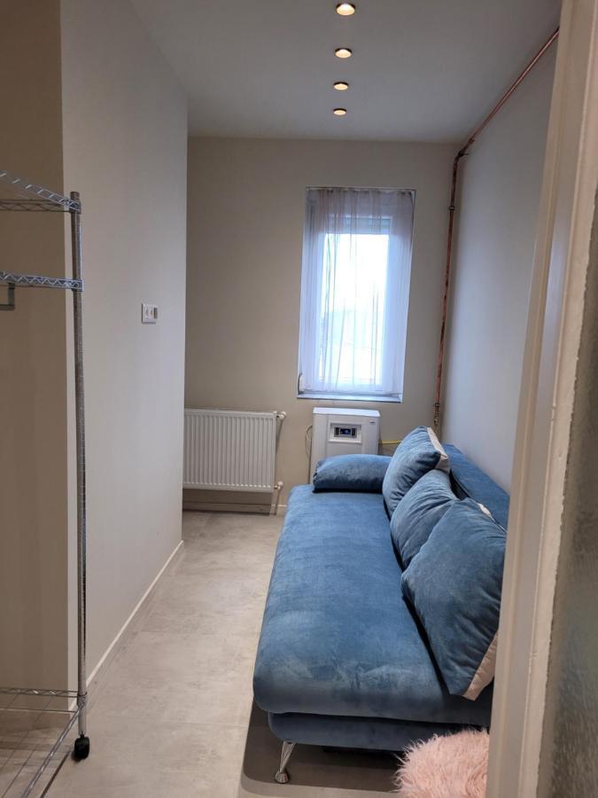 Lara II Apartman Debrecen Ngoại thất bức ảnh