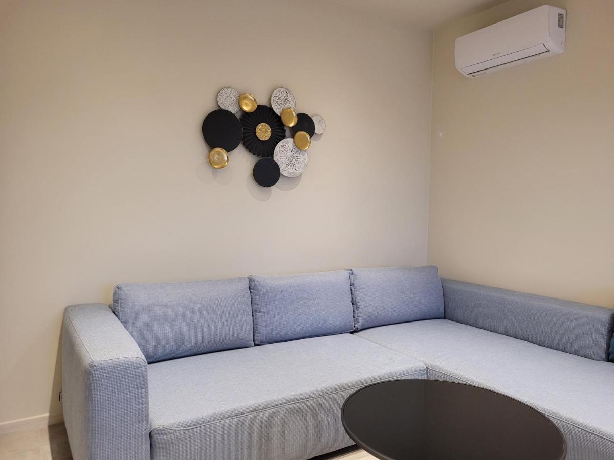 Lara II Apartman Debrecen Ngoại thất bức ảnh